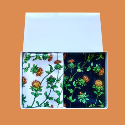 ふるさと納税 桶川市 〜べに花の郷桶川市〜[べに花柄のハンドタオルセット]