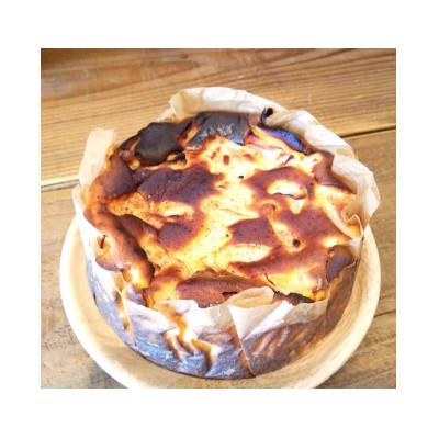 ふるさと納税 武豊町 りんごのバスクチーズケーキ ホールケーキ