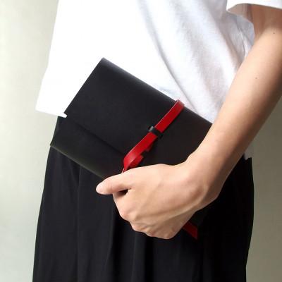 ふるさと納税 高槻市 [KAKURA]紐巻きバイブルシステム手帳 urushiブラック