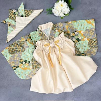 ふるさと納税 みよし市 60-70size ベビー袴とかぶれる布兜のセット(雲取り文様×ベージュの袴)