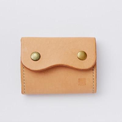 ふるさと納税 天理市 [ちっこくても使い易いミニ財布no.3]右利き用生成り手縫い 多機能Boxタイプ 使うほどに飴色に…