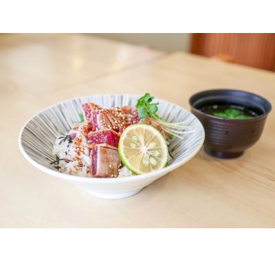 ふるさと納税 御前崎市 日光丸自慢の一本釣りカツオ使用!カツオシーステーキ 約1,200g(約400g×3)ステーキソース付