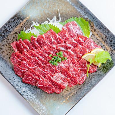 ふるさと納税 合志市 [熊本 と畜]桜屋 特選馬刺しスライス 300g(合志市)