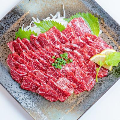 ふるさと納税 多良木町 [熊本 と畜]桜屋 特選馬刺しスライス 300g(多良木町)