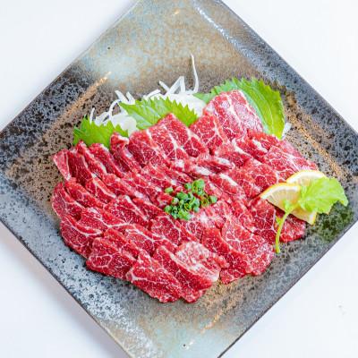 ふるさと納税 錦町 [熊本 と畜]桜屋 特選馬刺しスライス 300g(錦町)