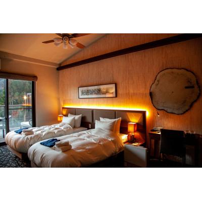 ふるさと納税 飯田市 [ホテル風の山]平日限定ペア宿泊券プライベートサウナ付 計1枚