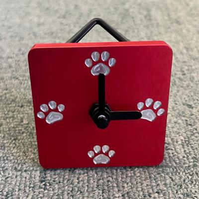 ふるさと納税 島田市 アルミ製にくきゅう時計(赤)