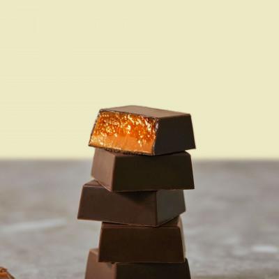 ふるさと納税 鎌倉市 BANK BonBon パインココナッツ 1箱(6粒入り)