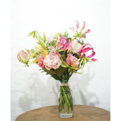 ふるさと納税 高知市 季節のおすすめ生花花束 ブーケM 1束[CG021]