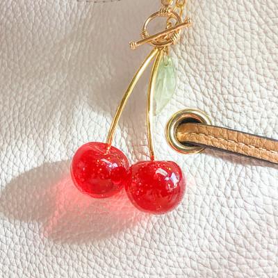 ふるさと納税 愛西市 さくらんぼバッグチャーム ラメレッド