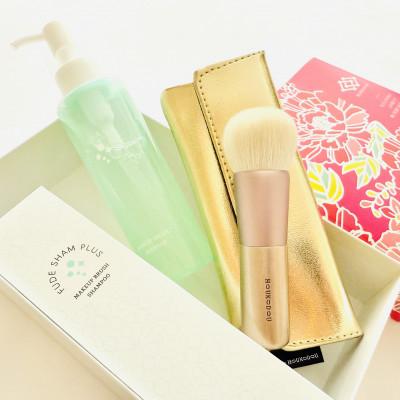 ふるさと納税 熊野町 熊野化粧筆 ファンデブラシ(ケース付)&amp;筆シャンセット ブロンズ 熊野筆ほうこどう