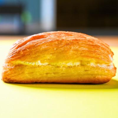 ふるさと納税 与那原町 沖縄B級グルメ ちいさなパン屋さんが作る「元祖アイスパン」カスタード&amp;チョコ 各4個入り