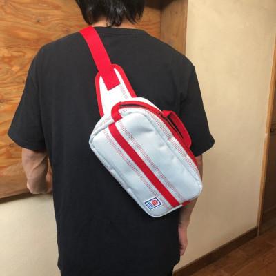 ふるさと納税 諏訪市 【SUWAプレミアム】ウエストバック　ホワイト(パイピングカラー:赤)の画像