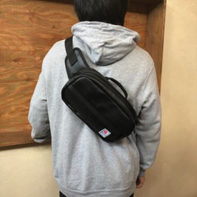 ふるさと納税 諏訪市 【SUWAプレミアム】ウエストバック　ブラック(パイピングカラー:黒)の画像