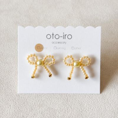 ふるさと納税 長岡京市 きゅっと結んだ小さなビーズリボンのピアス[mini ribbon/パステルイエロー]
