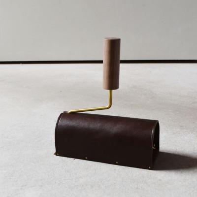 ふるさと納税 河内長野市 本革ローラークリーナー ウォールナット ブラウン 国産レザー Teha'amana
