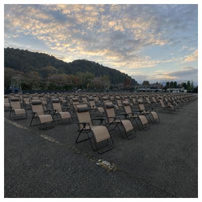 ふるさと納税 あきる野市 秋川流域花火大会寝そべって極上の花火鑑賞|リクライニングシート席(1名) |  | 01