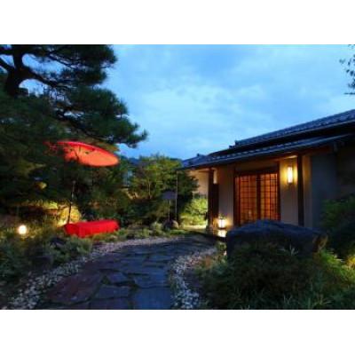 ふるさと納税 千曲市 信州戸倉上山田温泉 旅亭たかの 平日露天風呂付客室 1泊2日2食付ペア宿泊券