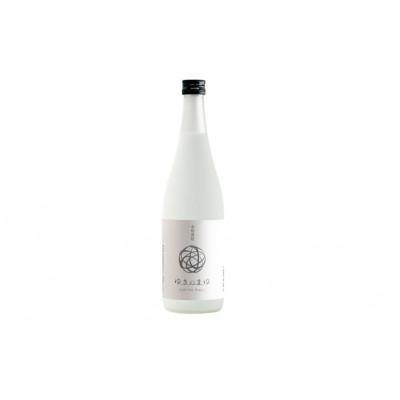 ふるさと納税 津南町 焼酎ゆきのまゆ 720ml×1本 苗場酒造 新潟県津南町産 本格粕取焼酎