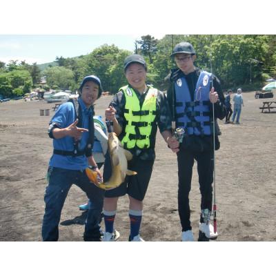ふるさと納税 富士河口湖町 自然豊かな河口湖で雑魚釣り体験チケット 1名様