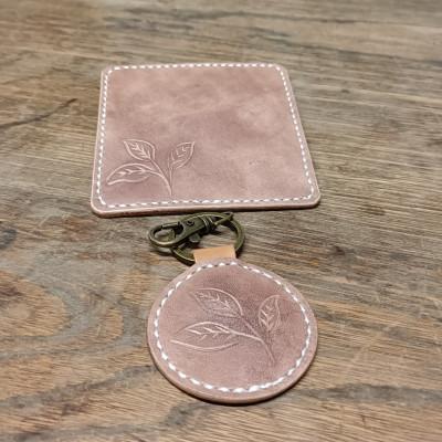 ふるさと納税 静岡市 静岡お茶染め[和紅茶色]本革コースターとキーホルダーセット計2品