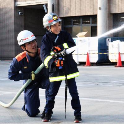 ふるさと納税 太子町 [2027年3月27日(土)開催分]消防士体験チャレンジ&amp;はしご車搭乗体験