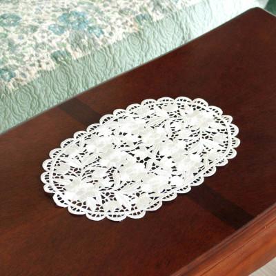 ふるさと納税 直方市 立体感のある全面刺繍カットワークテーブルセンター アルテローザ 30x45cm ホワイト