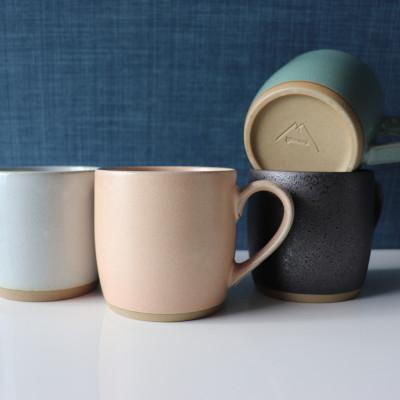 ふるさと納税 土岐市 【美濃焼】one-color マグカップ 2色セット (卯の花・漆黒)【山二製陶所】 |  | 03