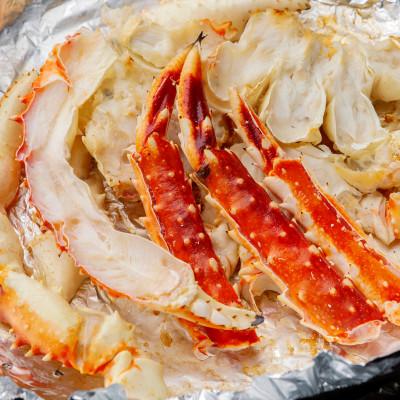 ふるさと納税 網走市 【訳あり】蒸し蟹・鍋用 2大かに 肩肉 食べ比べセット 計1.5kg【タラバ蟹・ズワイ蟹】カット済み |  | 02