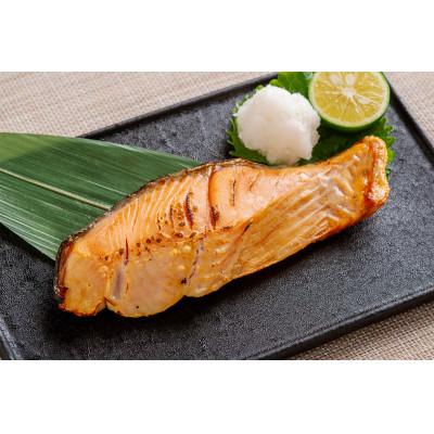 ふるさと納税 長万部町 北海道産秋鮭昆布漬切り身 100g×5切れ