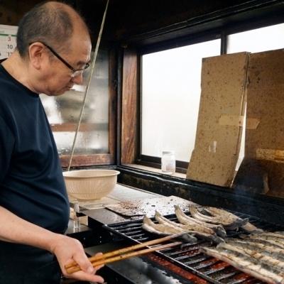 ふるさと納税 西都市 嘉永元年創業『本部うなぎ屋』鰻の蒲焼きと白焼きセット(計3尾)[3109]_2