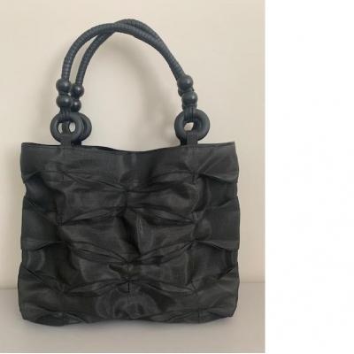 ふるさと納税 飯能市 畳屋さんのヘリバッグ[こだわりのオリジナルバッグ]黒