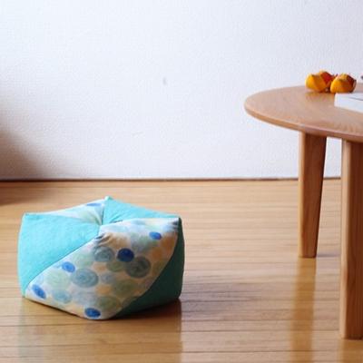 ふるさと納税 京都市 [洛中高岡屋]えがおつながる、おざぶとん『おじゃみキッズ学(がく)』(しゃぼんふゆ&amp;藍玉)