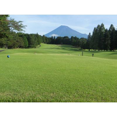 ふるさと納税 富士市 大富士ゴルフクラブプレーご招待券(平日1名様セルフプレー昼食付)(a1146)の画像
