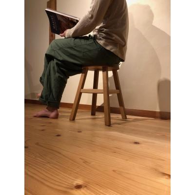 ふるさと納税 宗像市 四方転びのスツール(紅松材)/ 丸椅子