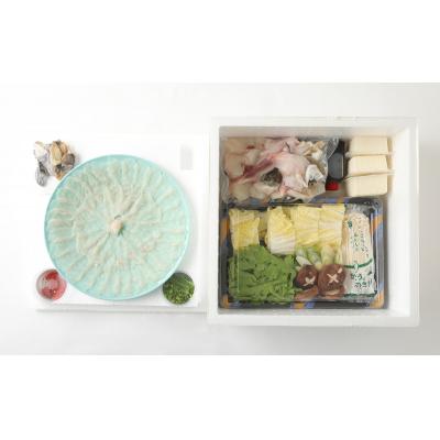 ふるさと納税 臼杵市 明治より和食一筋の老舗料亭★喜楽庵　天然とらふぐ刺身\u0026ちり鍋セット(3人前)_1