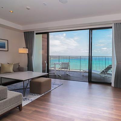 ふるさと納税 恩納村 HIYORIオーシャンリゾート沖縄 オーシャンビュースイート 2名様 2泊(館内利用券1万円付)