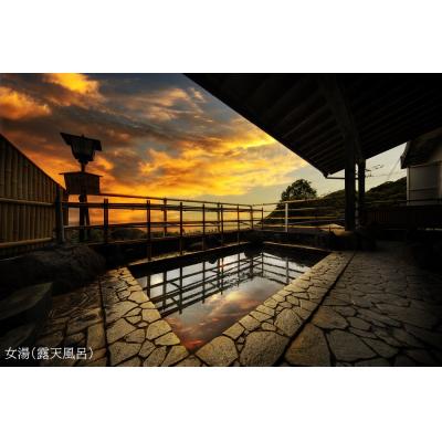 ふるさと納税 土佐清水市 足摺国際ホテル 1泊2日ペア宿泊券(夕食・朝食付き)あしずり温泉郷 旅行券 トラベル【R00731】 |  | 02