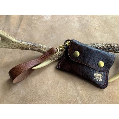 ふるさと納税 土佐清水市 鹿革の小銭入れ ストラップ付[ロゴ入り 焦茶]ミニ財布 コインケース[R00687]