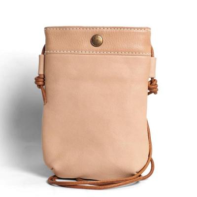 ふるさと納税 栃木市 天神ワークス レザーサコッシュSP04[TAN]