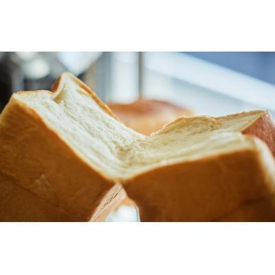ふるさと納税 陸前高田市 【スライス可】 北海道産小麦の食パン 2斤 冷凍 もっちり 朝食 ごはん 高評価 ベーカリーマーロ |  | 01
