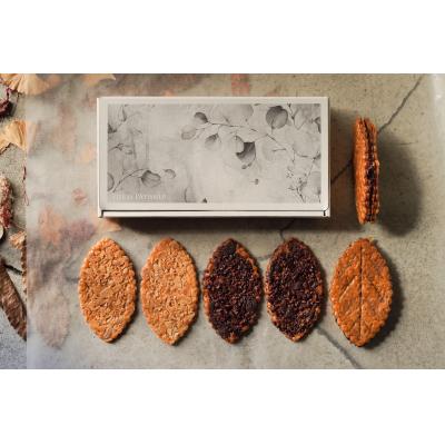 ふるさと納税 世田谷区 LIFE IS PATISSIER リーフパイ詰合せ