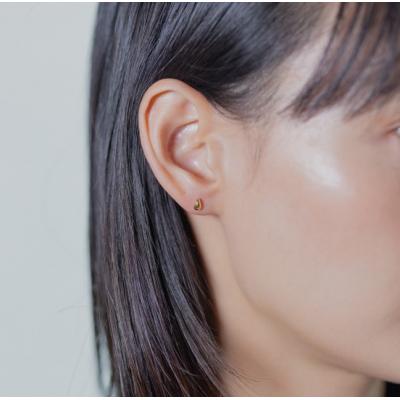ふるさと納税 甲府市 【甲府ジュエリー】K18　しずくピアス　3×5mm(19701926) |  | 02