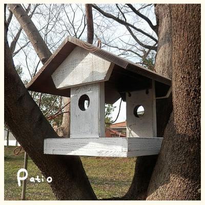 ふるさと納税 小牧市 エイジングアンティーク調 三角屋根のバードフィーダー 鳥 エサ台 餌台[161P04]