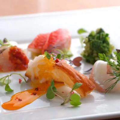 ふるさと納税 渋谷区 [恵比寿ダルマット][ペアランチお食事券]シェフ特別おまかせコース 2名様分(ぐるなびセレクション)