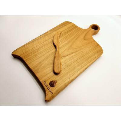 ふるさと納税 阿賀野市 Junshin森から作るカッティングボード&amp;バターナイフセット