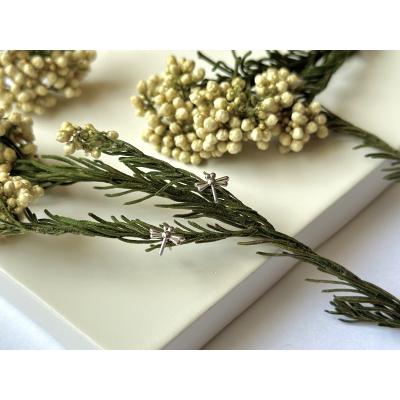 ふるさと納税 甲府市 Pt900 トンボモチーフピアス(PE8223)