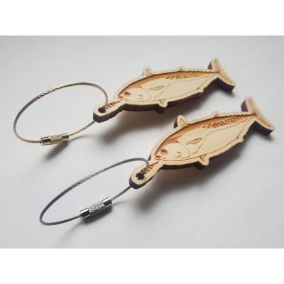 ふるさと納税 佐川町 [マルソウダ(メジカ)・ ニッケル]11種から選べる ヒノキ薫る 魚のウッドキーホルダー