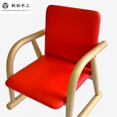 ふるさと納税 湯沢市 [秋田木工]キッズチェア「ゆざわっこ」 ナチュラル塗装×レッド[O7401-2]