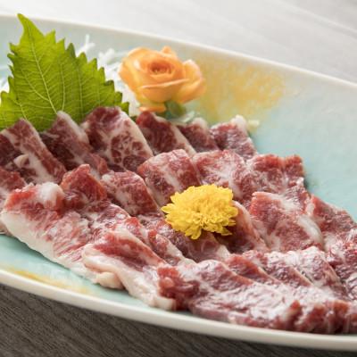 ふるさと納税 八代市 [毎月定期便][熊本 と畜]霜降り馬刺し スライス 200g(八代市)全3回